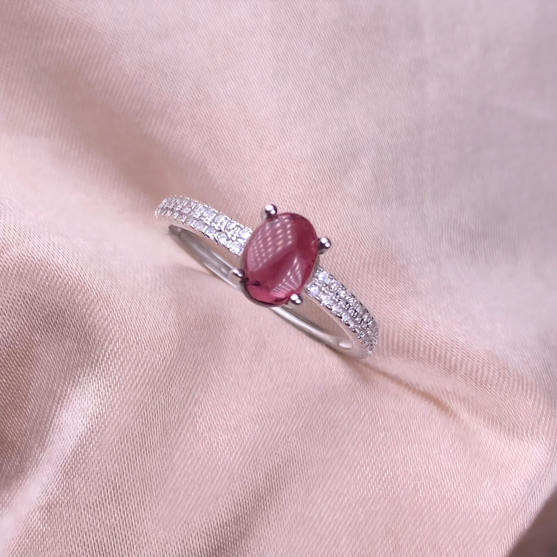 Aquamarine S925 Ring With Silver Four-claw Setting