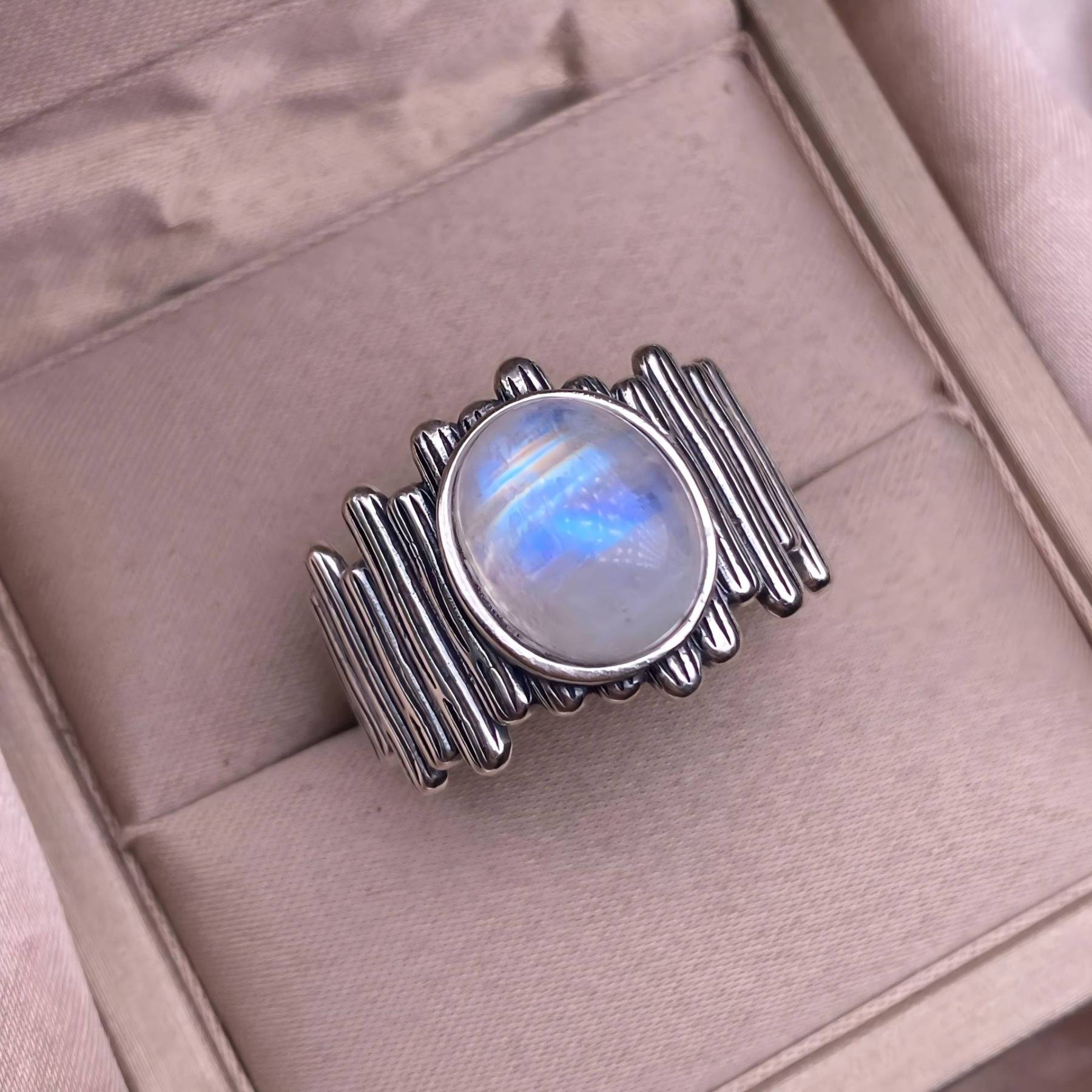 Aquamarine S925 Classical Oval Natural Crystal Large Band Silver Ring 