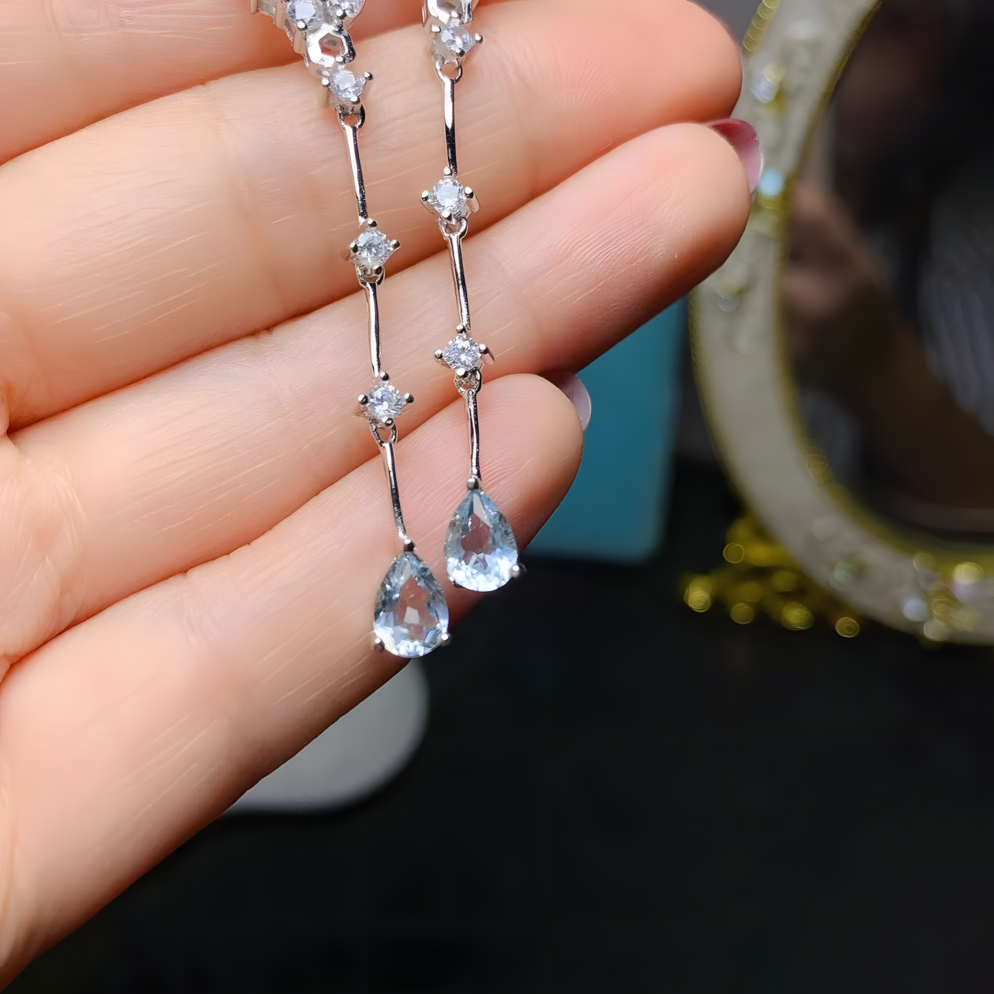 Tear Drop Aquamarine S925 Sliver Earring Y Dangling Design