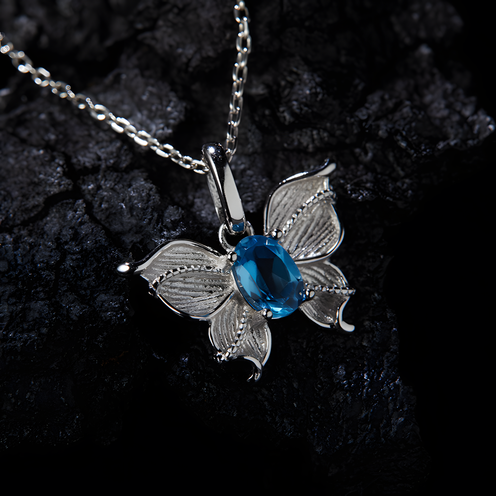 Faceted Oval Blue Topaz S925 Silver Necklace Double Layer Three-dimensional Butterfly Desige