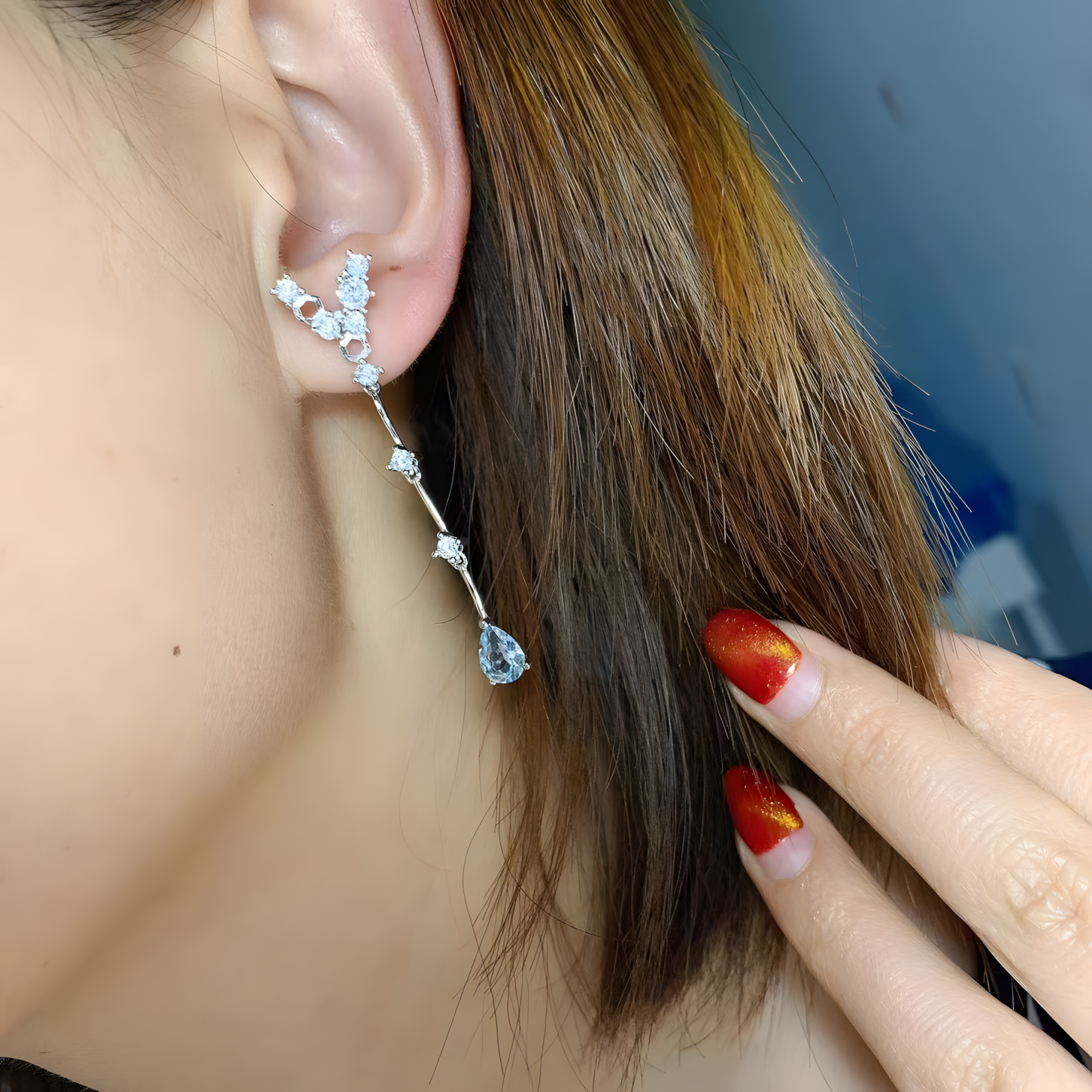Tear Drop Aquamarine S925 Sliver Earring Y Dangling Design