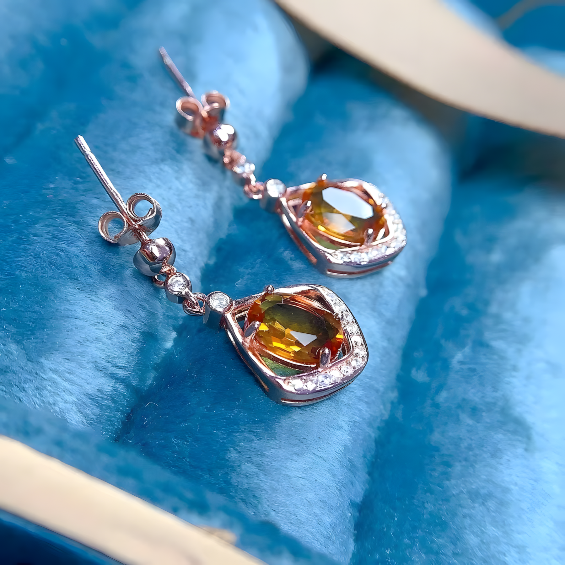 Dangling diamond Faced Oval Citrine S925 Silver Earrings