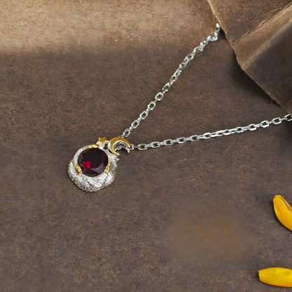 Faceted Garnet S925 Sliver Pendent Surrounded By The Stars And The Moon