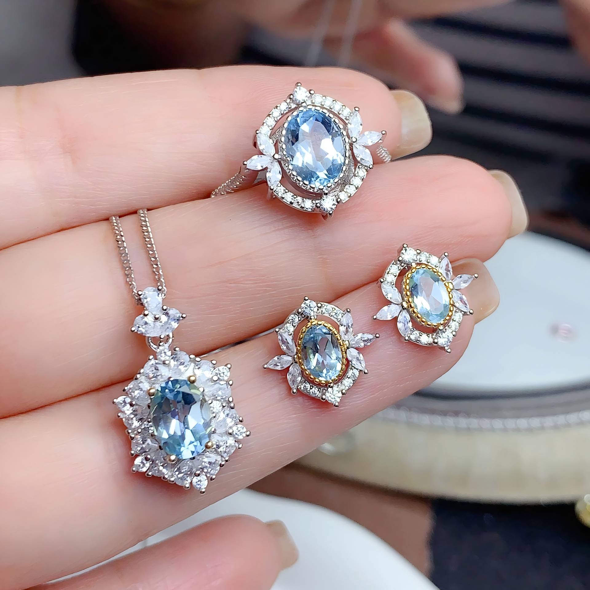 Mirror Flower Blue Topaz S925 Silver Ring / Earring / Pendent / Necklace Natural Crystal Set