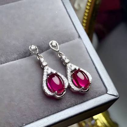 S925 Oval Egg Surface Garnet Silver / Rose Gold Earring