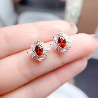 Mirror Flower Garnet S925 Silver Ring / Earring / Pendent / Necklace Natural Crystal Set
