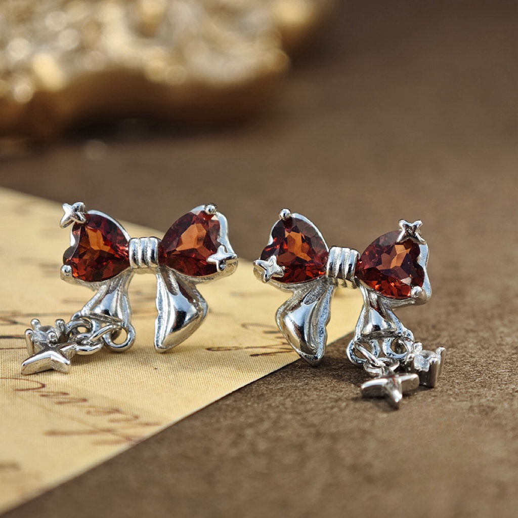 Bowknot Garnet S925 Silver Temperament Women's Earring