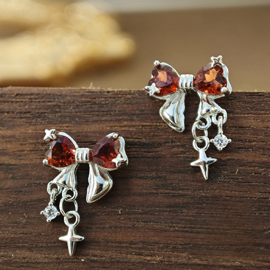 Bowknot Garnet S925 Silver Temperament Women's Earring