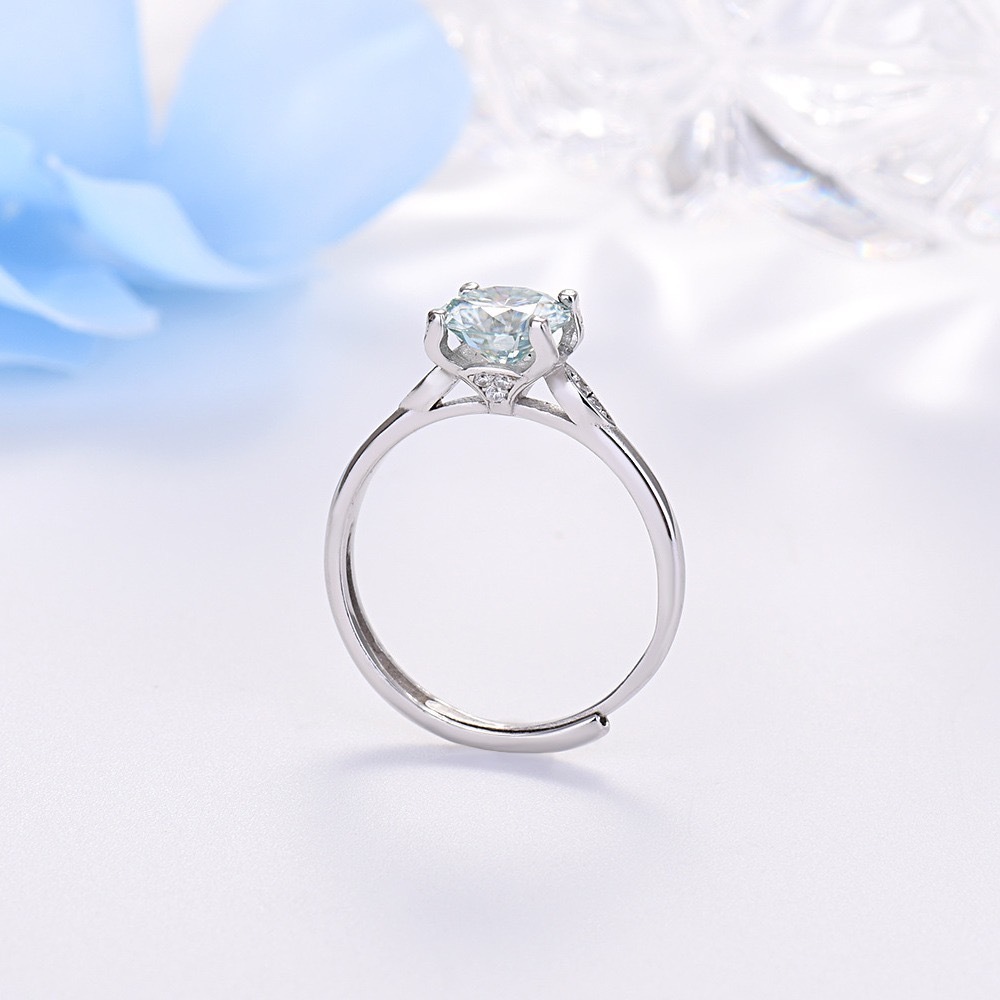 Moissanite Diamond S925 Silver Four Claw Setting One Carat Ring