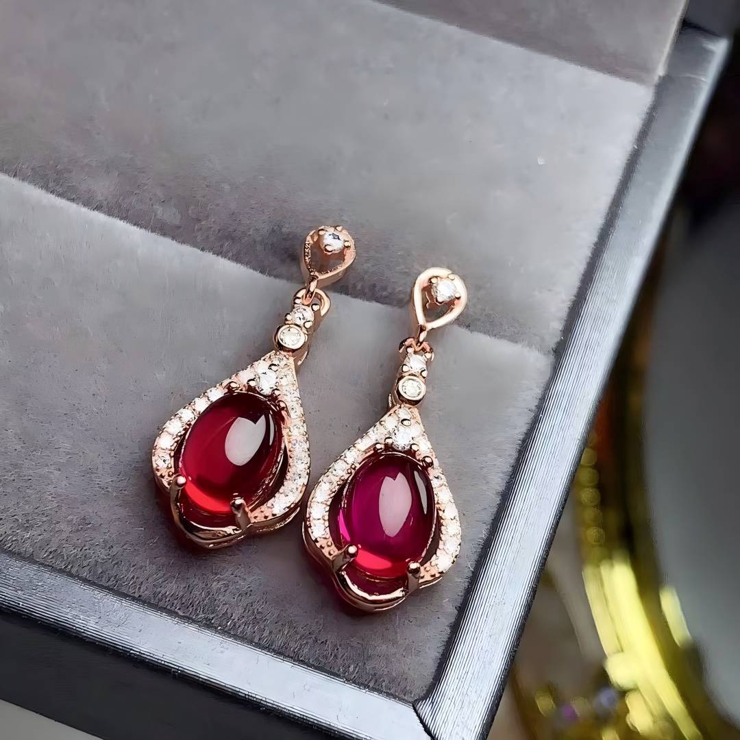 S925 Oval Egg Surface Garnet Silver / Rose Gold Earring