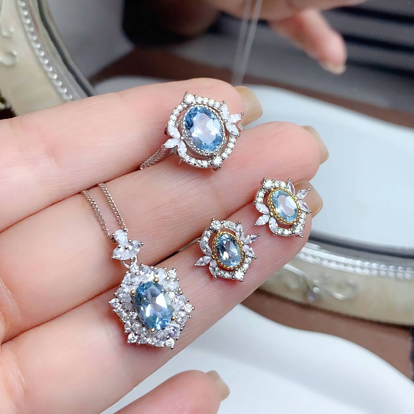 Mirror Flower Blue Topaz S925 Silver Ring / Earring / Pendent / Necklace Natural Crystal Set