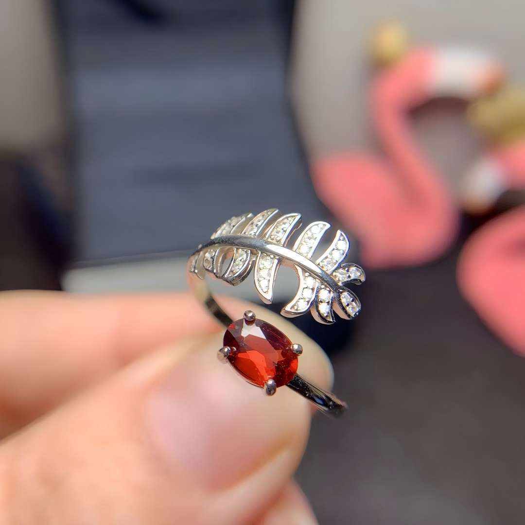 Feather Garnet S925 Silver Ring / Pendent Natural Crystal Set