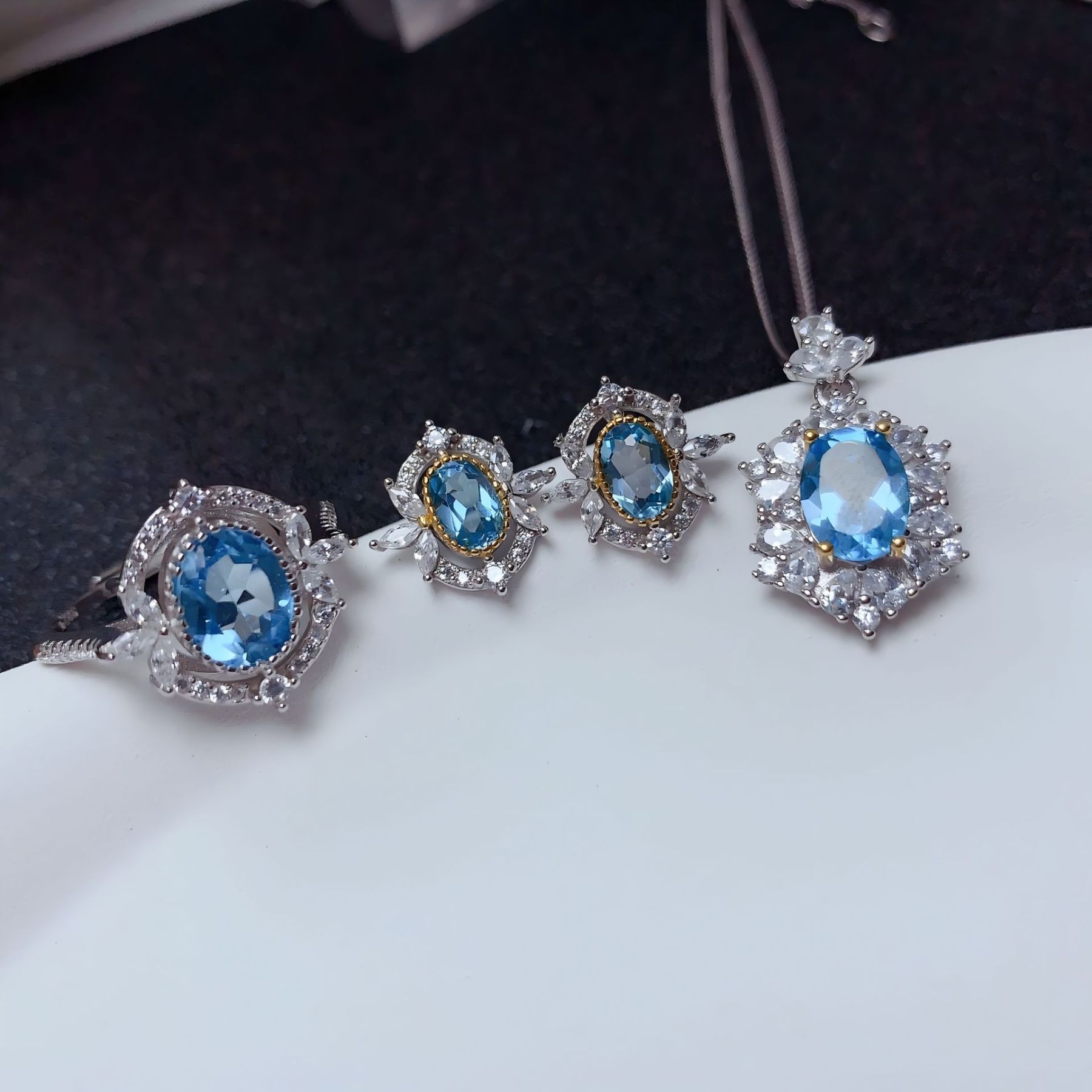 Mirror Flower Blue Topaz S925 Silver Ring / Earring / Pendent / Necklace Natural Crystal Set