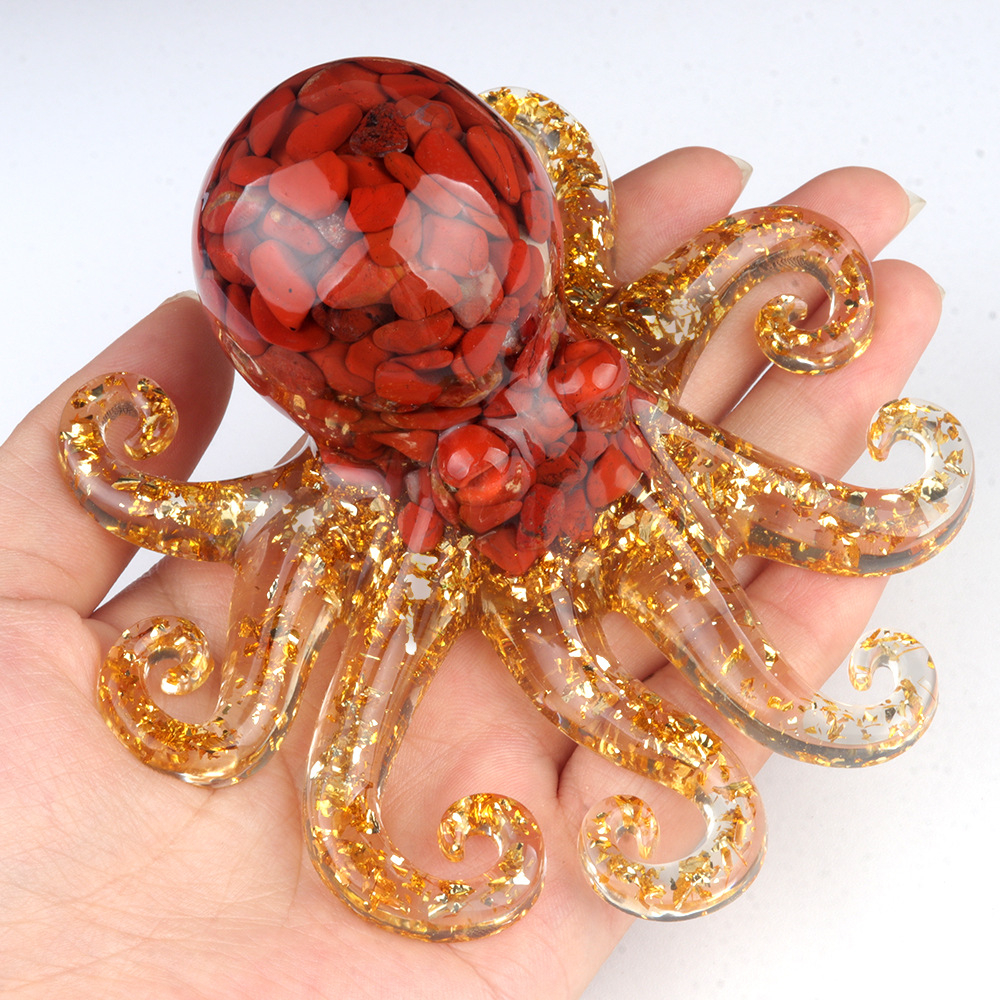 Crystal Gravel Resin Octopus Carving,130g