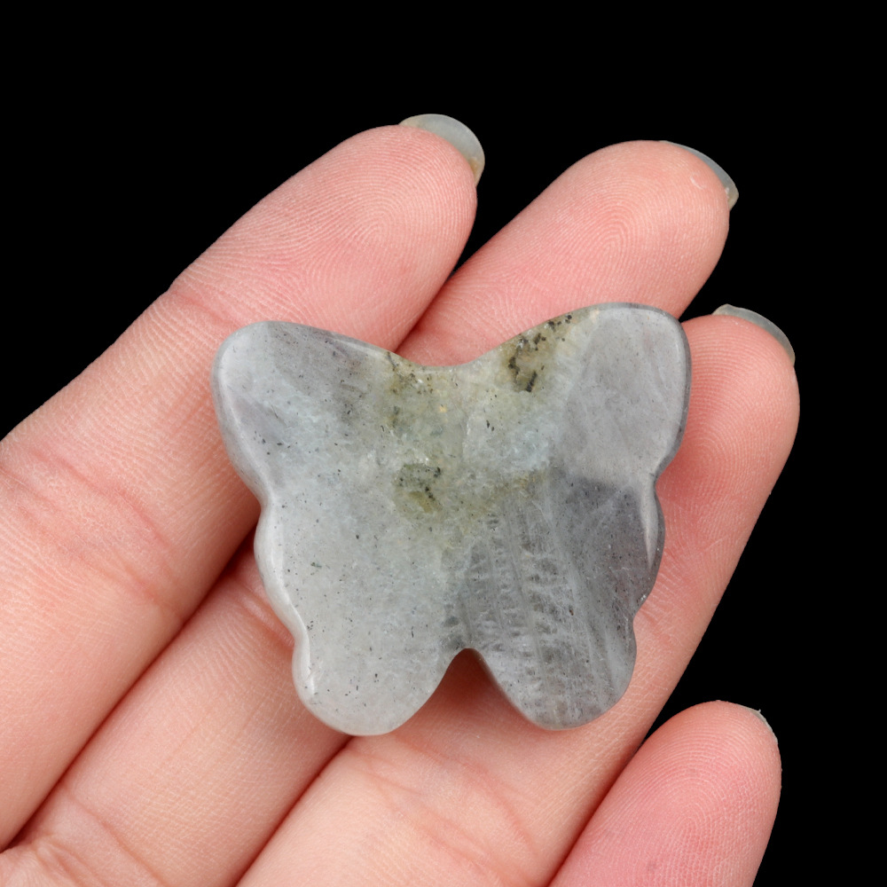 Large Butterfly Solid Crystal Carvings，30×35mm