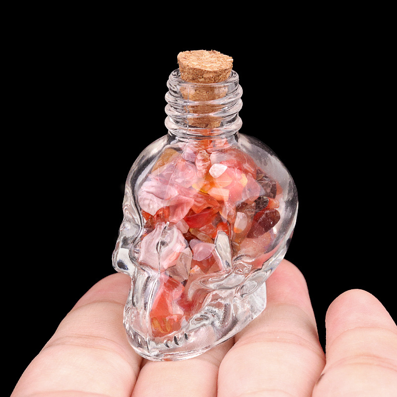 Crystal skull bottle with crushed stone carving,40g