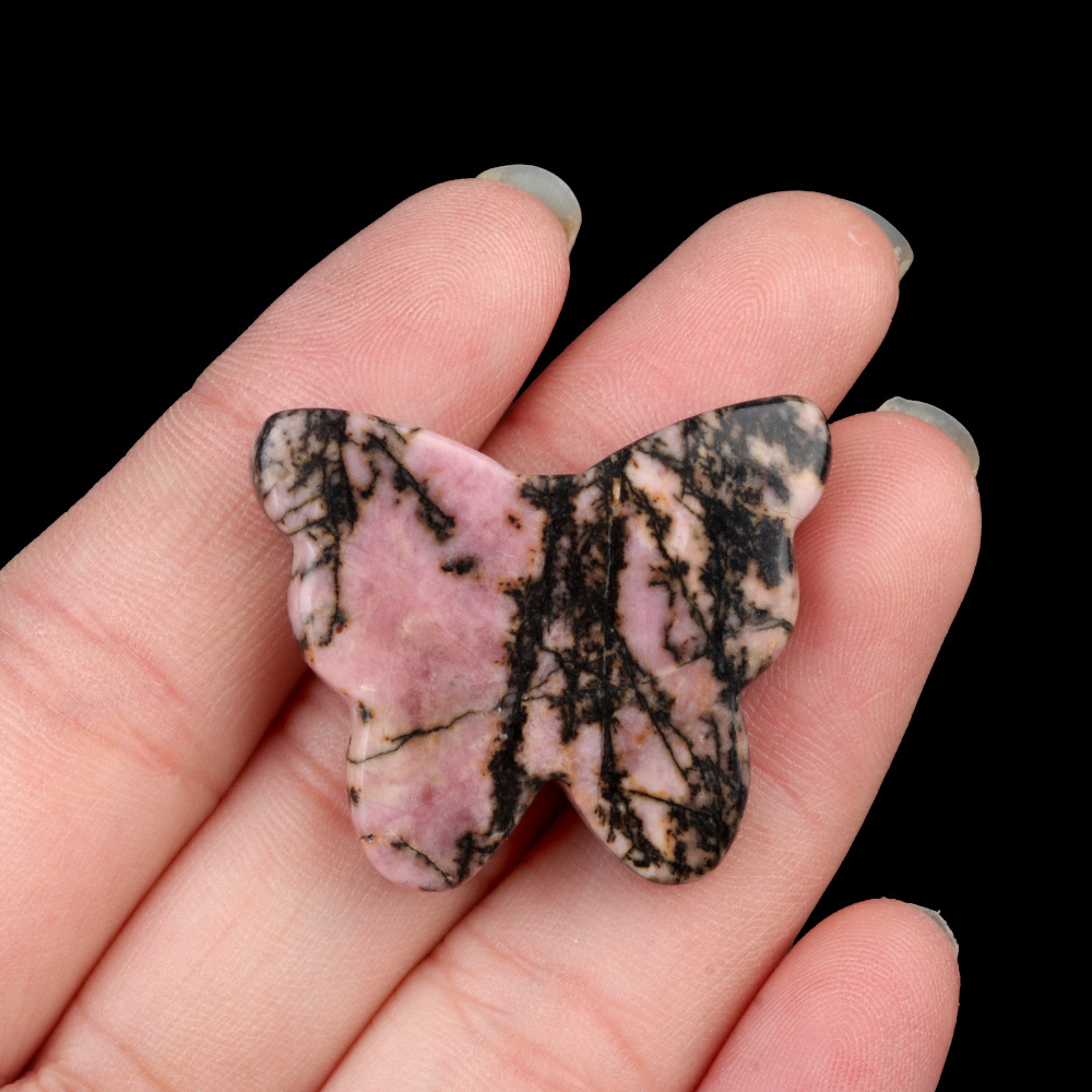 Large Butterfly Solid Crystal Carvings，30×35mm