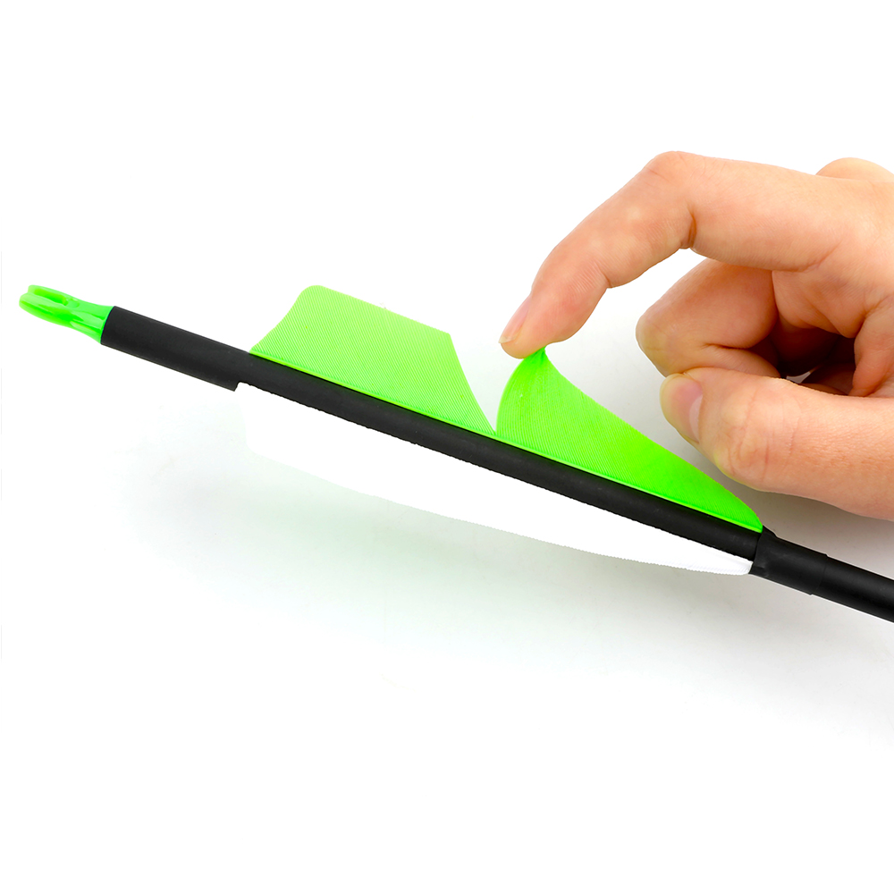 12pcs Carbon Arrows with 4-inch Feather Fletching