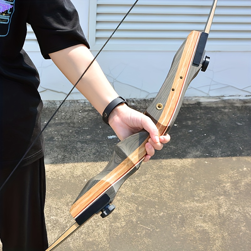 Invincible Hunting Bow 50lb – High-Density Wood Handle