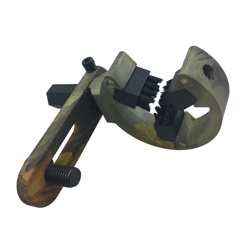 Brush Arrow Rest for Compound Bows – Black Camo Magnetic Arrow Holder