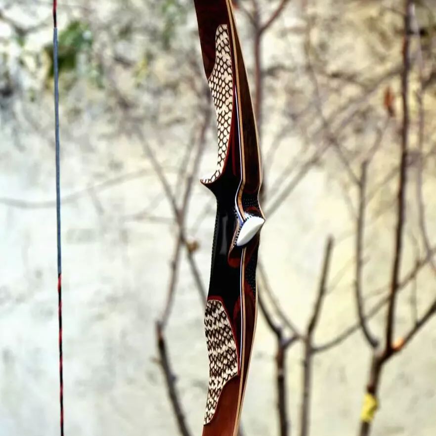 Long Spine American Hunting Bow – Handcrafted Laminated Bow for Precision Shooting