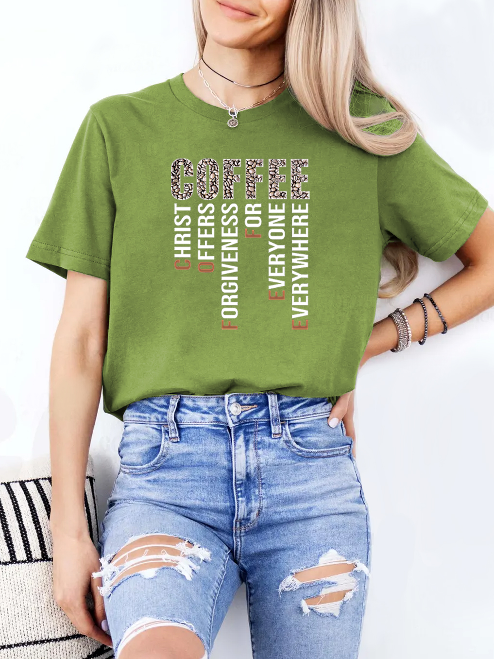 Christ Offers Forgiveness For Everyone Women Tee