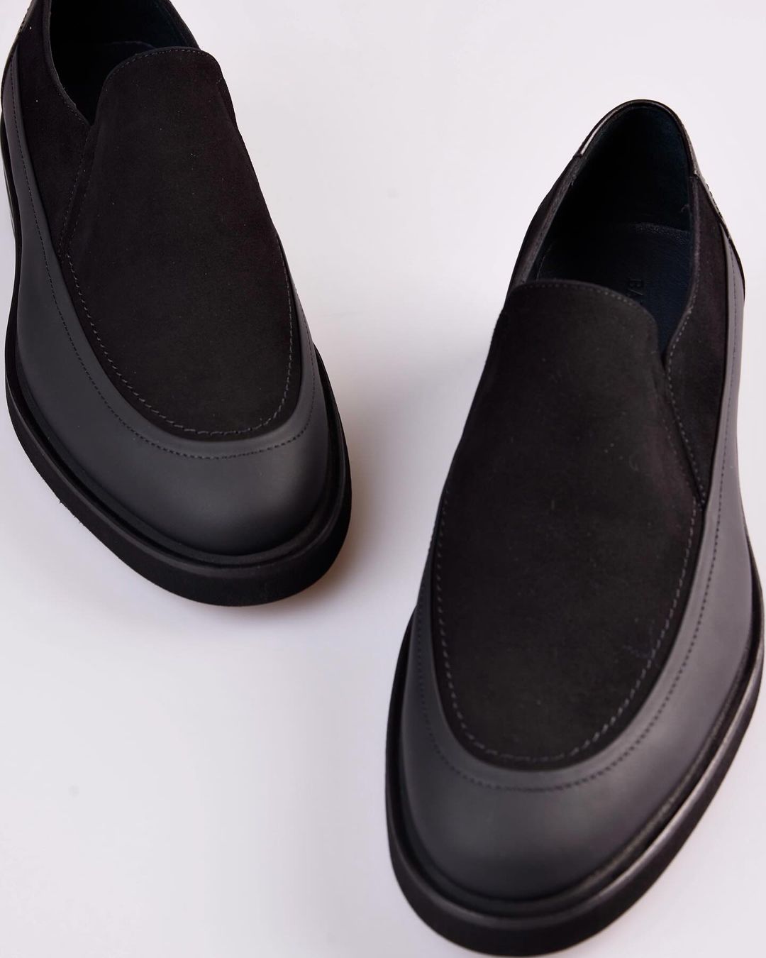 Men's Black Flat Shoes