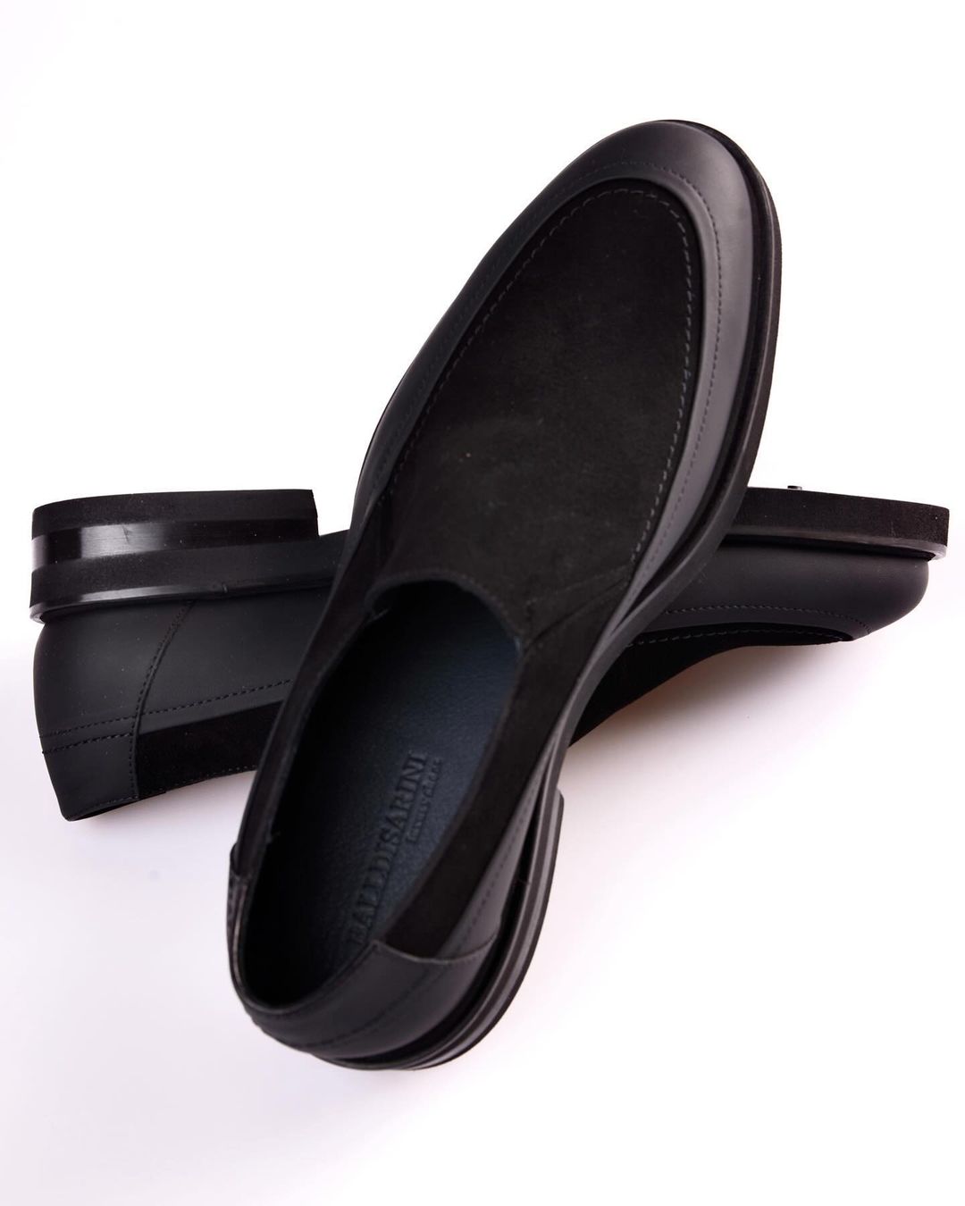 Men's Black Flat Shoes