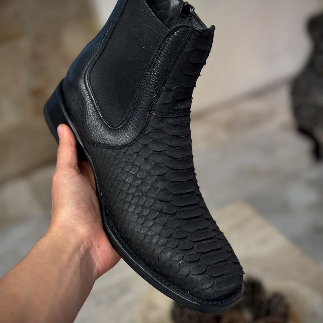 Trakas Booty In Original Python Leather Black And Zipper On One Side For Comfort, Only In Almeida Boots
