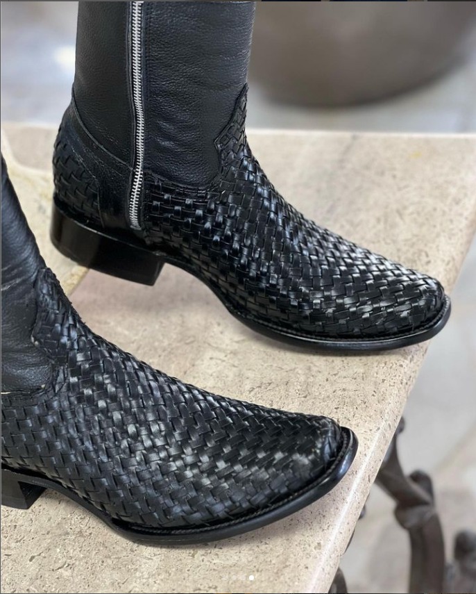 682f9d53-311e-482d-89ad-48a624f9