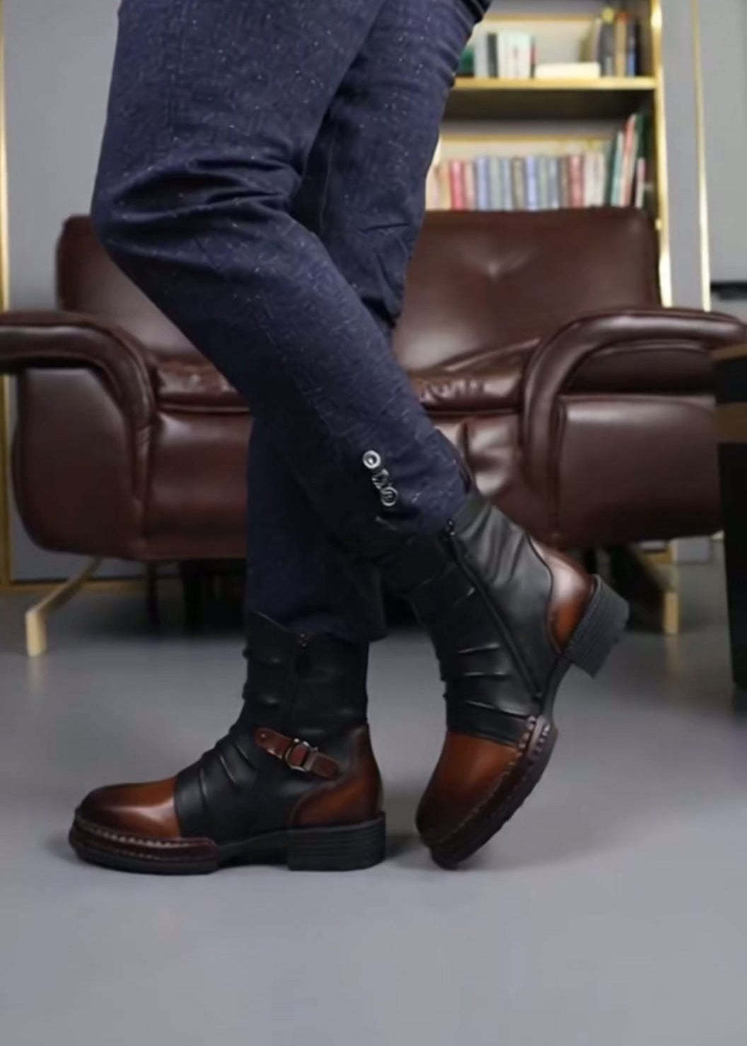 Men's British Retro Work Boots - Short Ankle Lace-Up with Zipper Closure