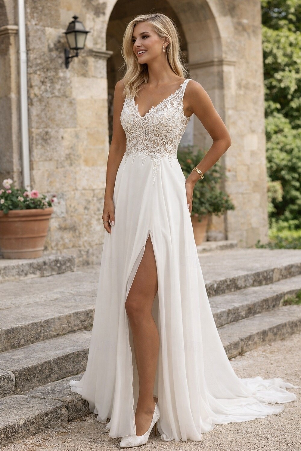 Wedding Dresses A-Line V Neck Sleeveless Floor Length Chiffon Bridal Gowns
