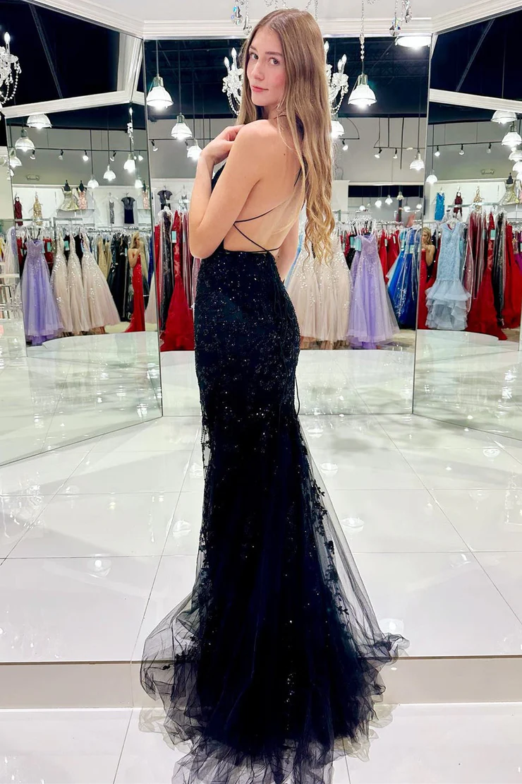 Tulle Mermaid/Trumpet Spaghetti Straps Scoop Neck Lace Appliques Long Dress