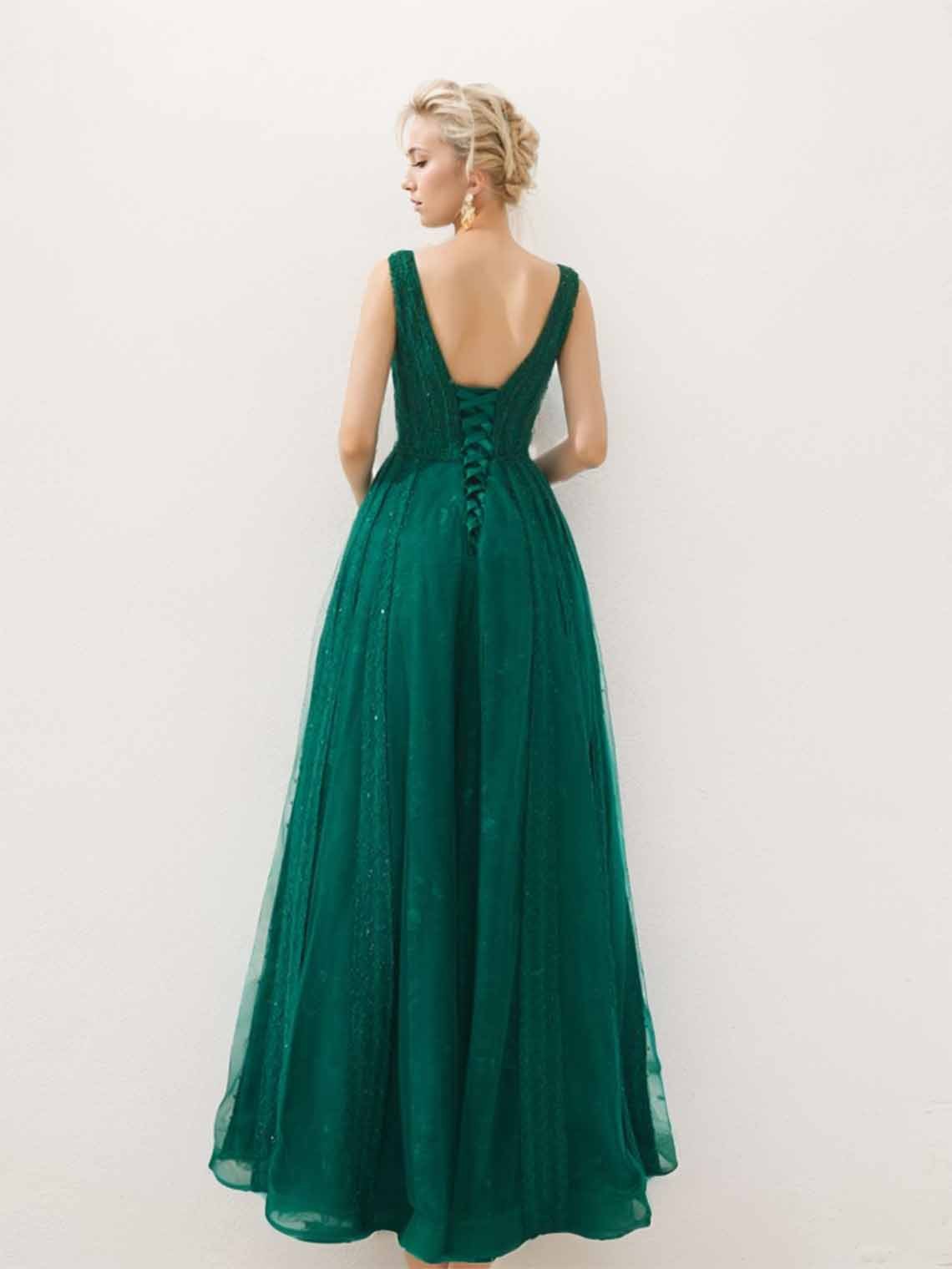 A-Line Evening Dress Prom Dress V Neck Sleeveless Party Gown Plus Size