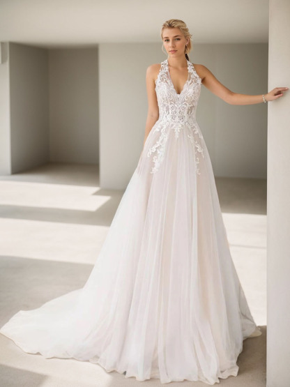 Dresses A-Line Beach Open Back Wedding Dresseseses Halter With Pleats Appliques