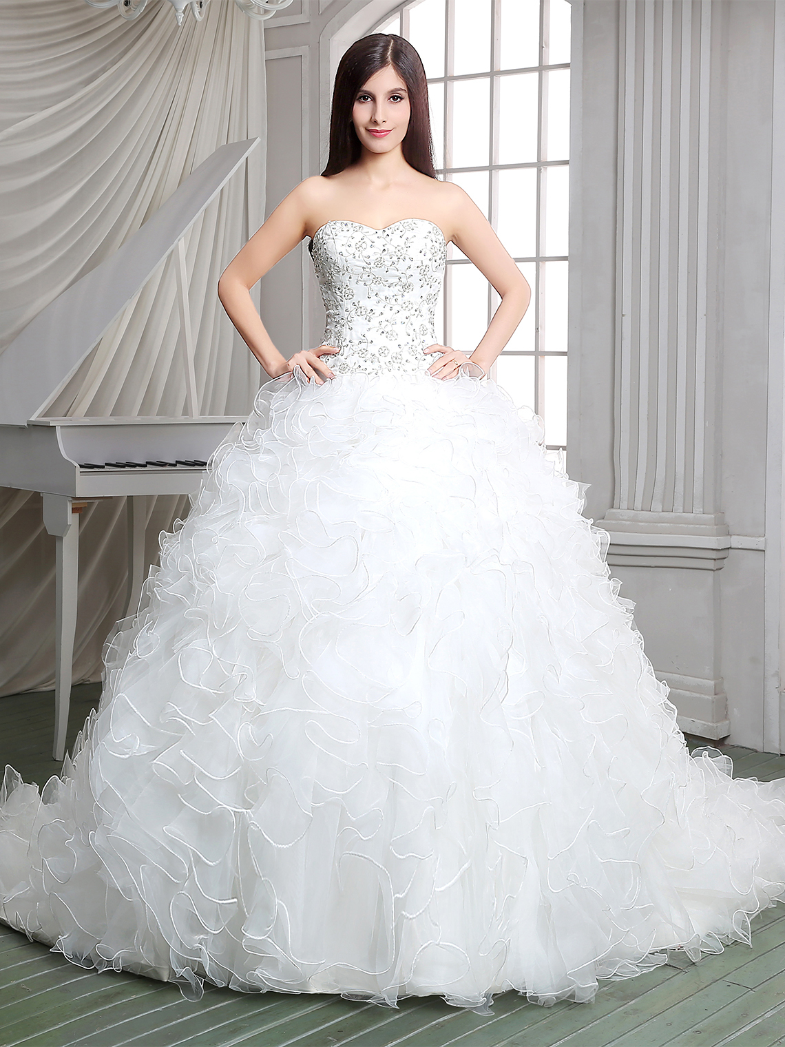 Ball Gown Luxury Tiered Formal Wedding Dress Tulle with Beading