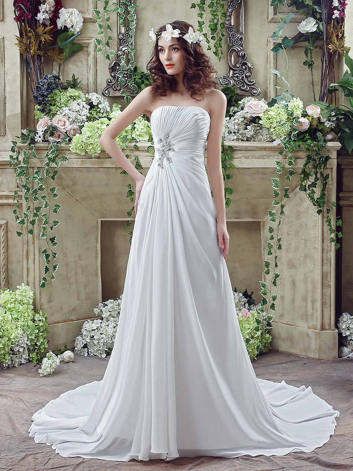 A-Line/Princess Sexy Wedding Dresses Chiffon Pleats with Beading