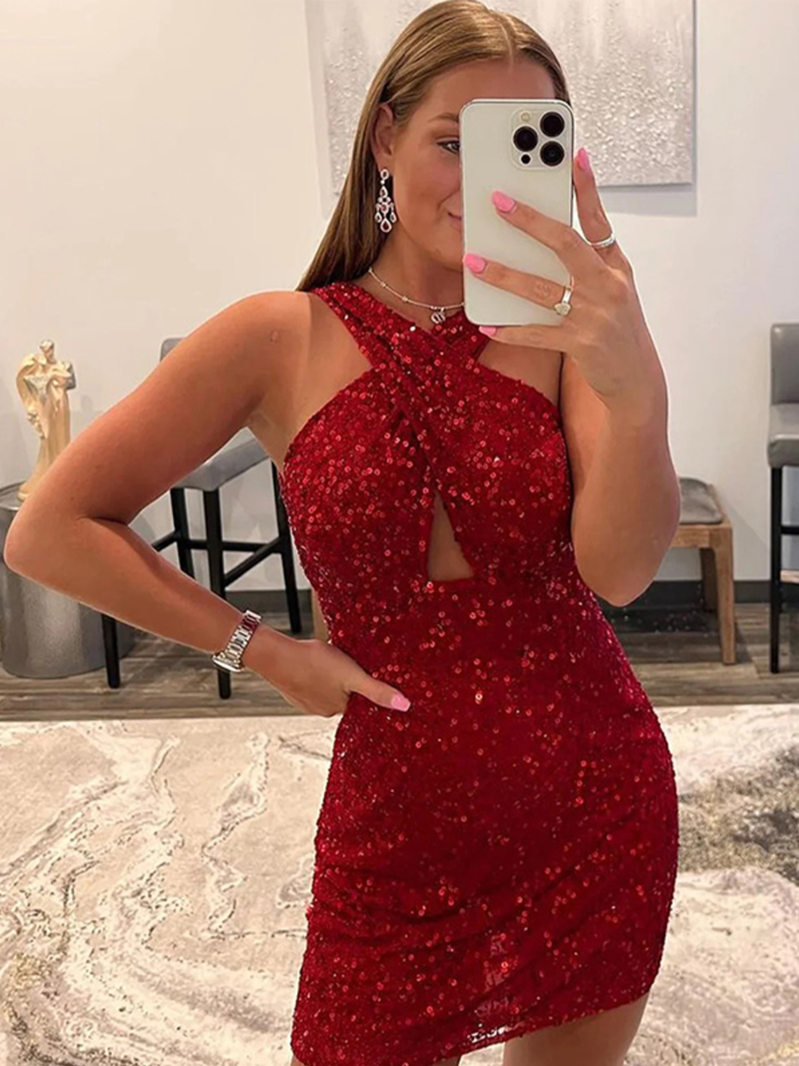 Sheath/Column Halter Sleeveless Short/Mini Sequined Homecoming Dresses