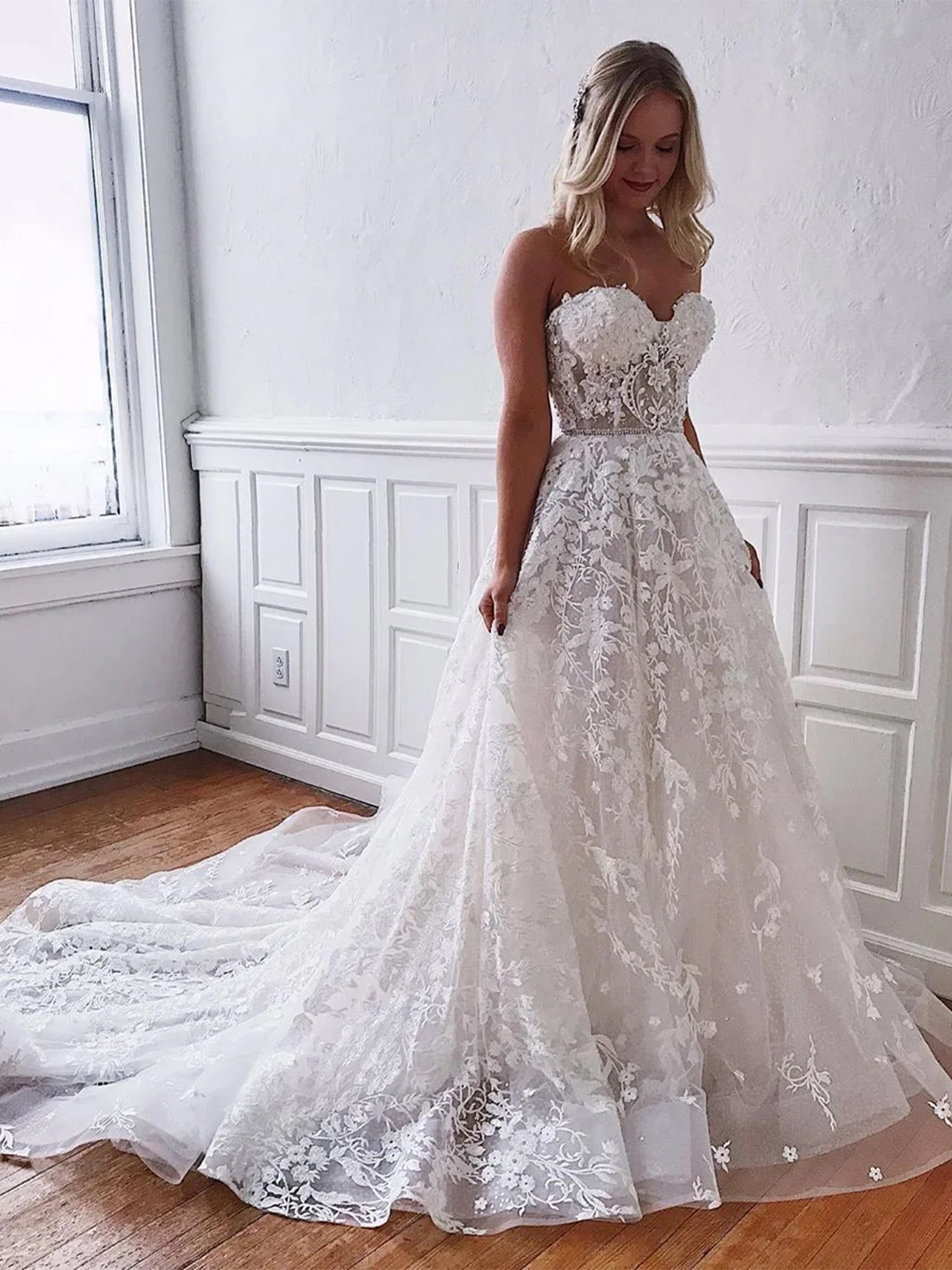 A-Line Floor Length Long Wedding Dress With Sweetheart Lace