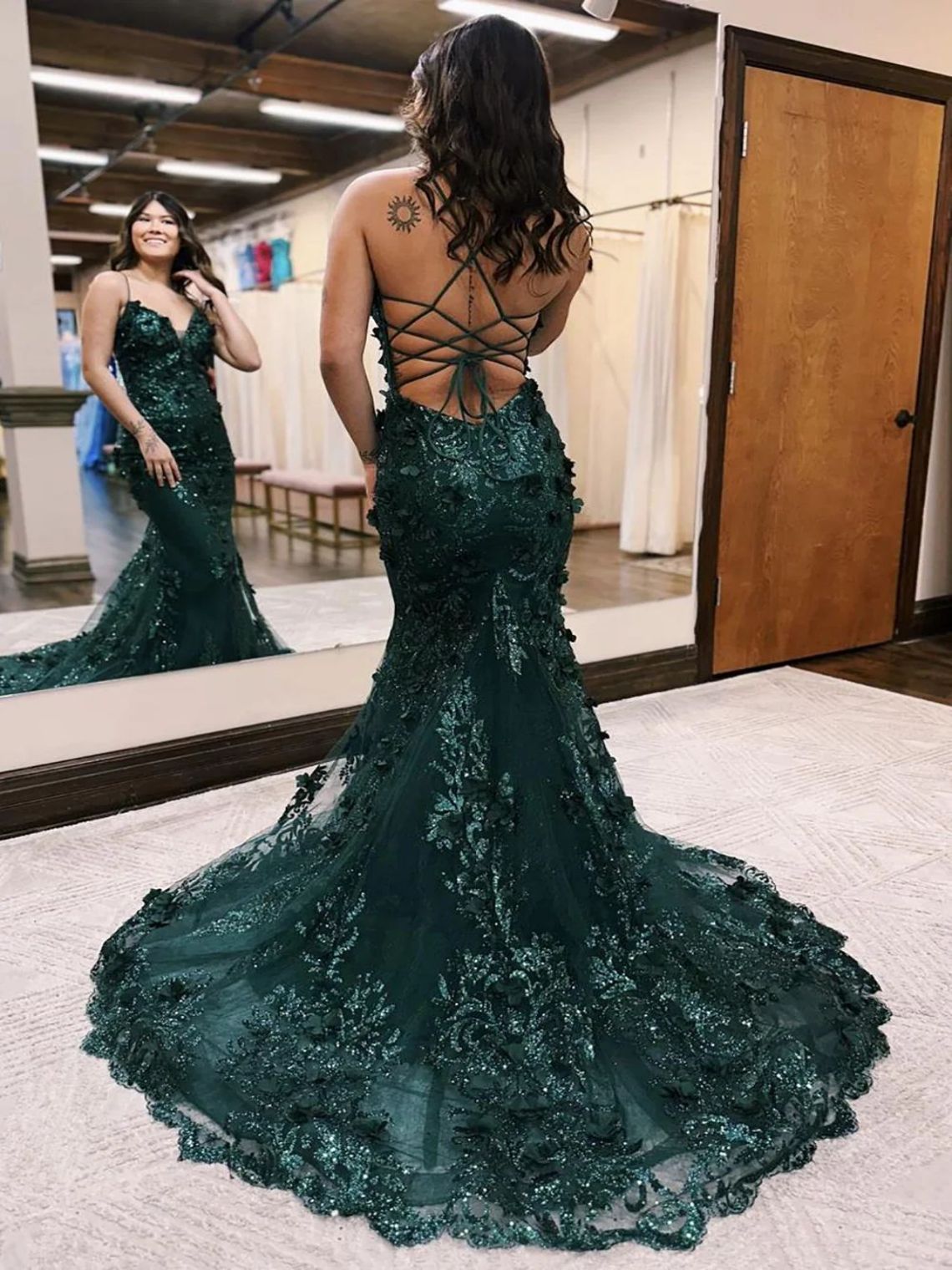 Mermaid Glitter Dark Green Spaghetti Straps Prom Dress With Sequin