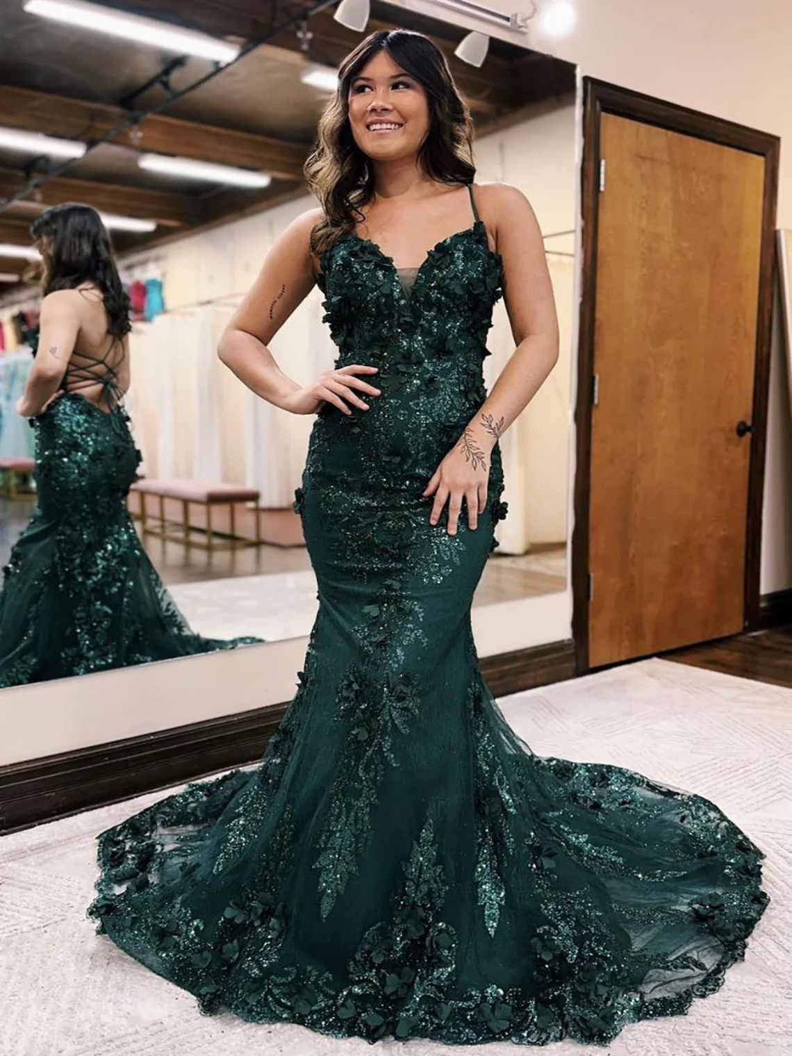 Mermaid Glitter Dark Green Spaghetti Straps Prom Dress With Sequin