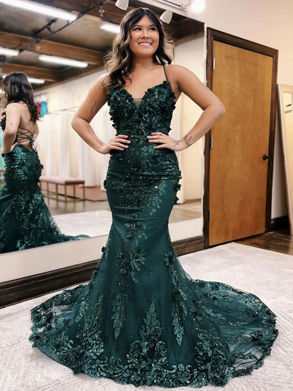 Mermaid Glitter Dark Green Spaghetti Straps Prom Dress With Sequin