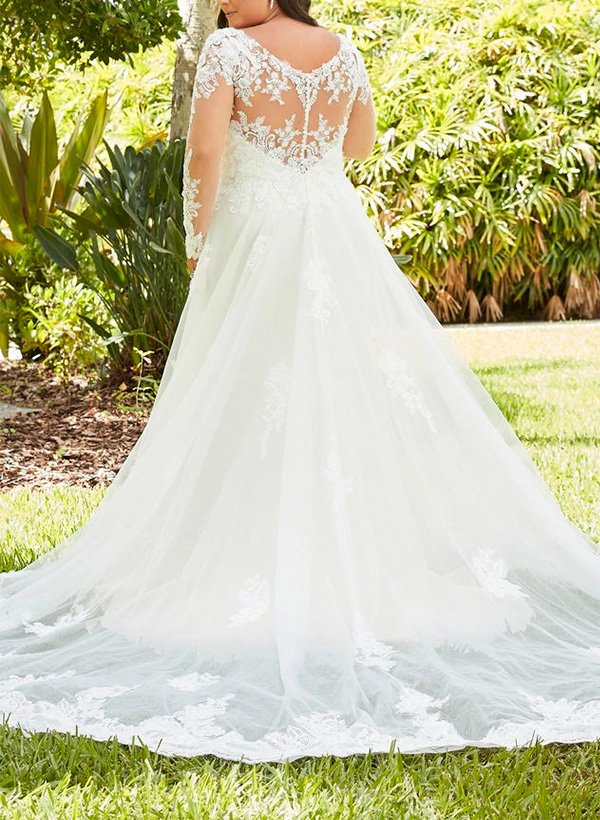 Ball-Gown V-Neck Sweep Train Plus Size Wedding Dresses With Appliques Lace