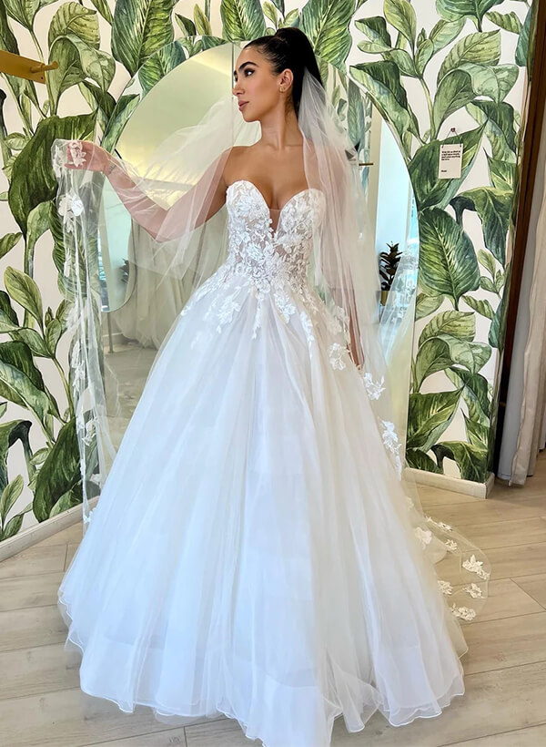 Ball-Gown Sweetheart Sleeveless Lace/Tulle Elegant Wedding Dresses With Appliques Lace, image 2