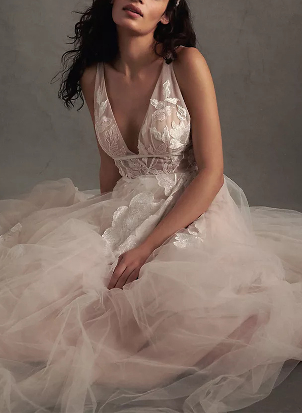 A-Line V-Neck Vintage Backless Tulle Wedding Dresses With Appliques Lace, product image 2