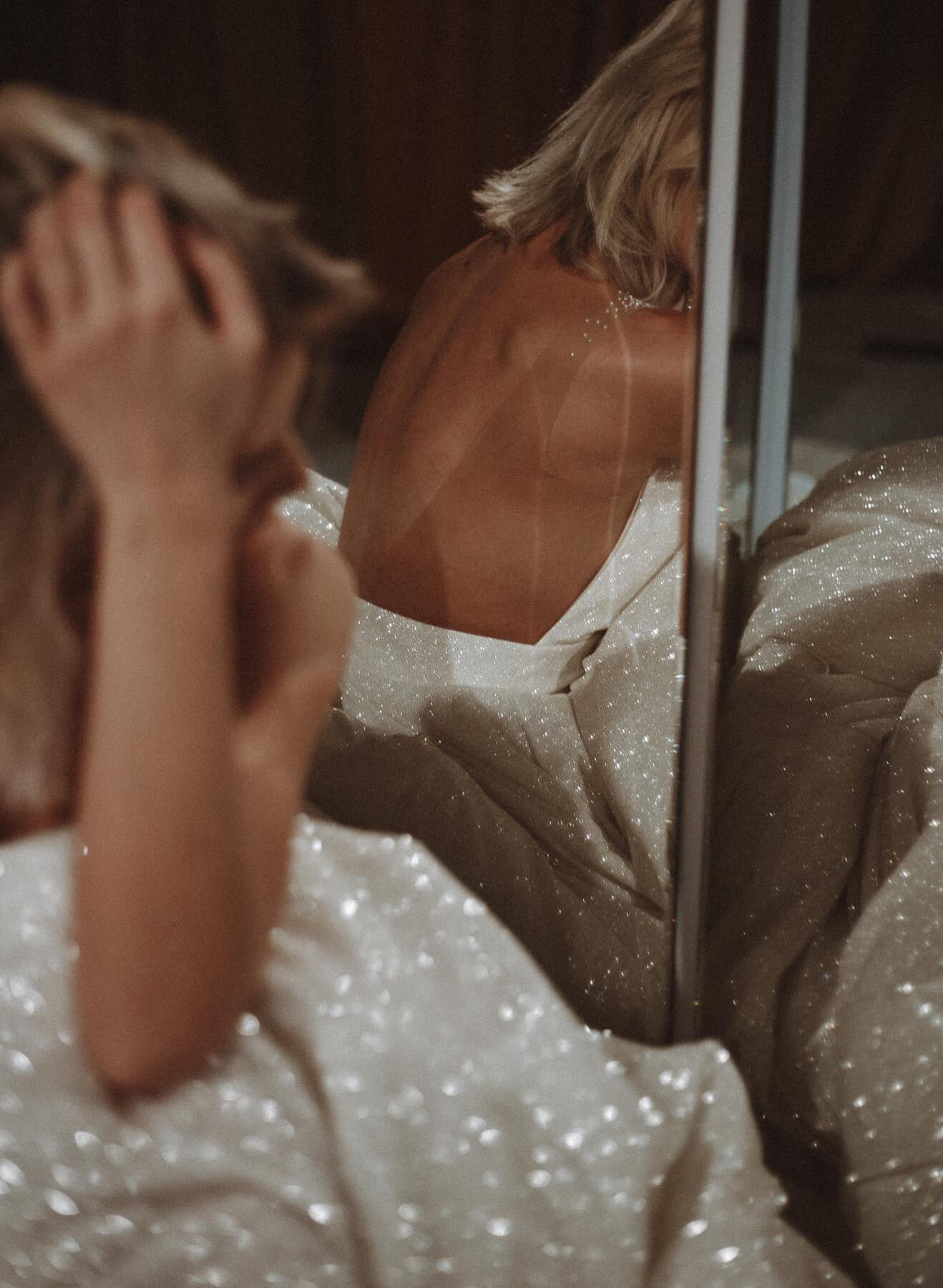 Sparkly Sequined V-Neck Princess Wedding Dresses, image 4