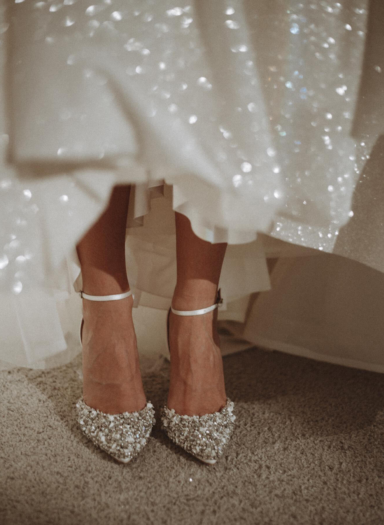 Sparkly Sequined V-Neck Princess Wedding Dresses, image 7