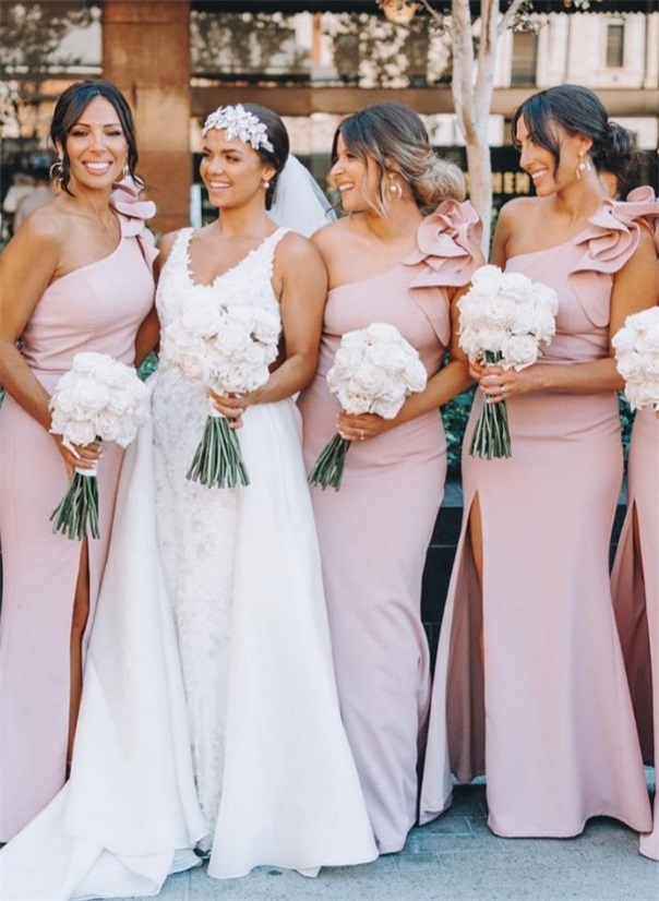 One-Shoulder Trumpet/Mermaid Bridesmaid Dresses With Ruffles