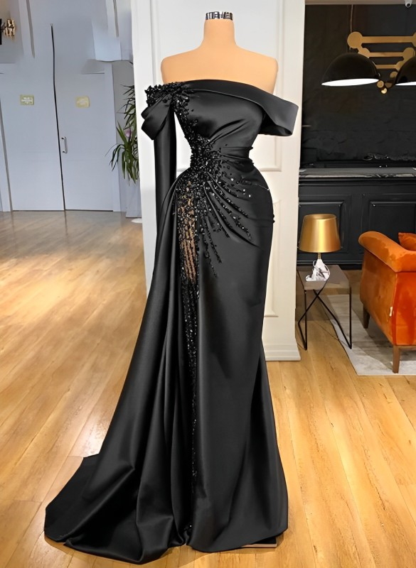 Column Off-The-Shoulder Long Sleeves Satin/Sequined Wedding Dresses in Black, US2