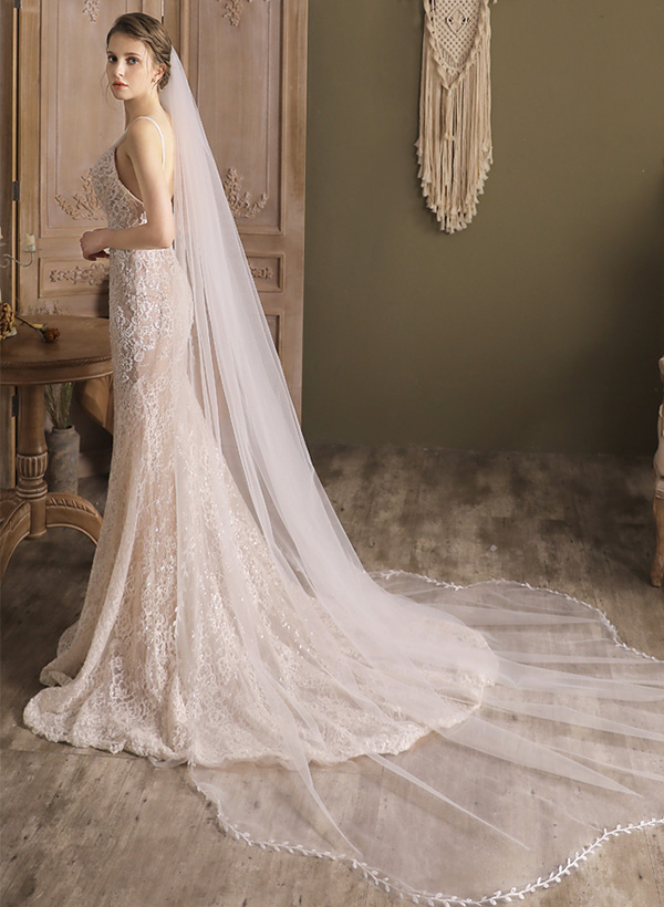 Lace Applique Edge One-Tier Waltz Bridal Veils